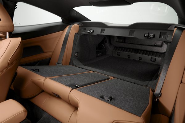 2021 BMW 4-Series Coupe Interior