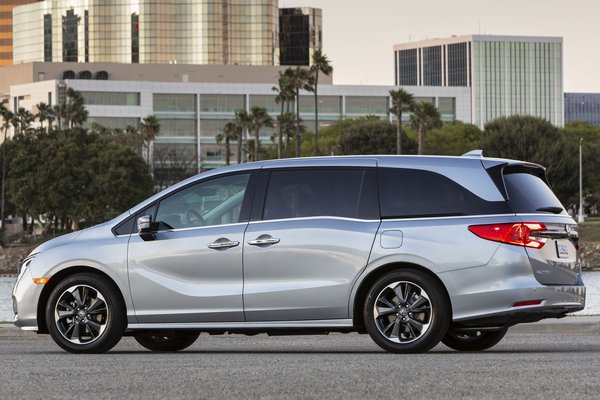 2021 Honda Odyssey Elite