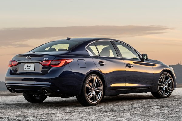 2021 Infiniti Q50 Signature Edition