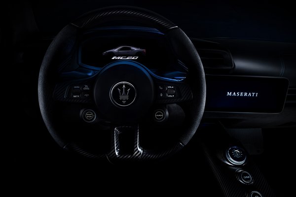 2022 Maserati MC20 Instrumentation