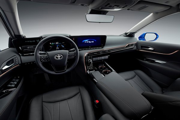 2019 Toyota Mirai Concept LHD Interior