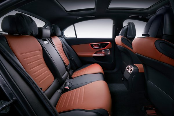 2022 Mercedes-Benz C-Class LWB Interior