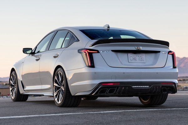 2022 Cadillac CT5-V Blackwing