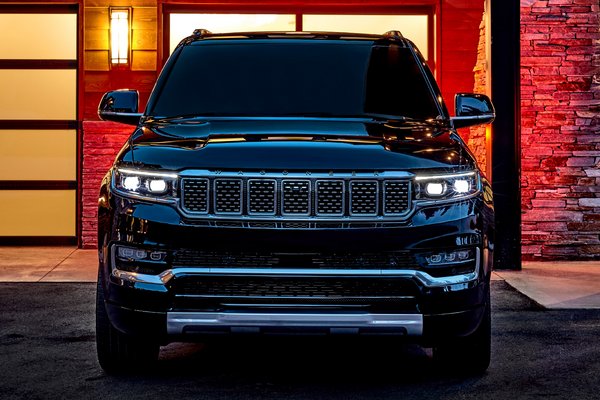 2022 Jeep Grand Wagoneer Series III