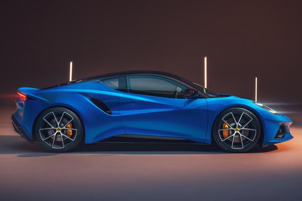 2022 Lotus Emira (RHD model)