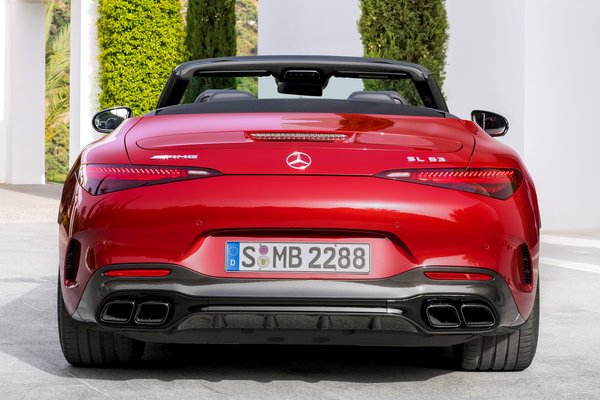 2022 Mercedes-Benz SL 63 AMG