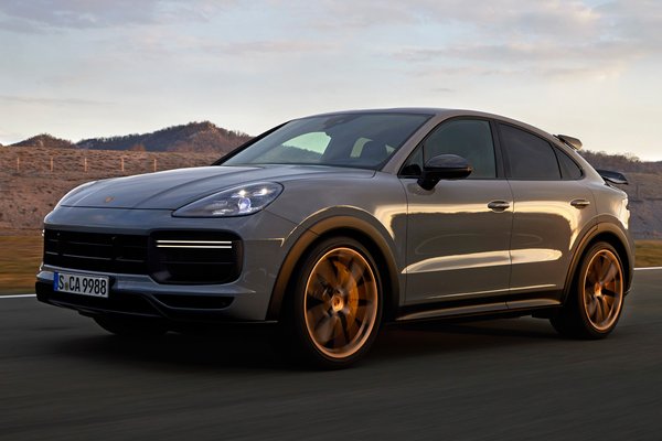 2022 Porsche Cayenne Turbo GT Coupe