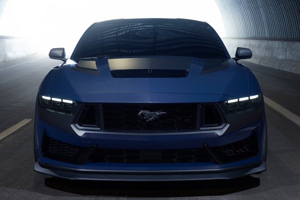 2024 Ford Mustang Dark Horse