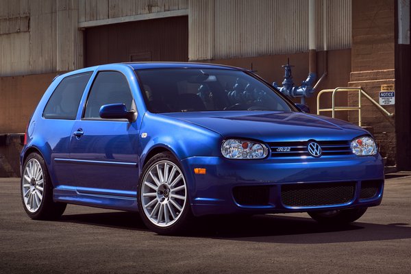 2004 Volkswagen Golf R32