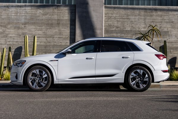 2021 Audi e-tron SUV