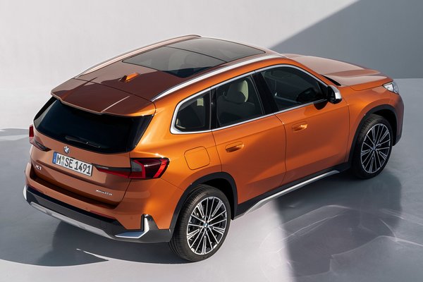 2023 BMW X1