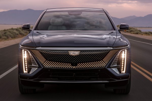 2023 Cadillac Lyriq