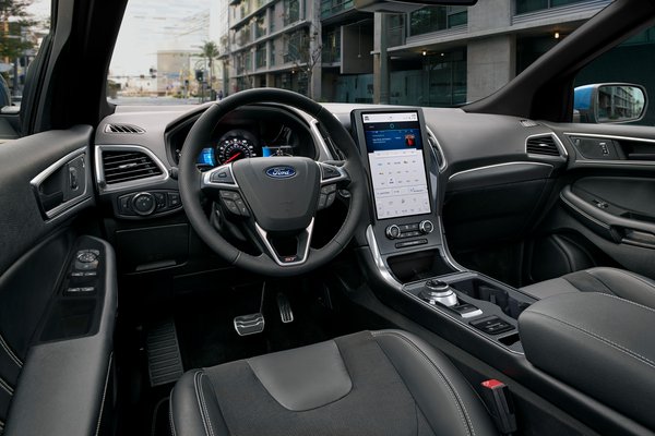 2023 Ford Edge Interior