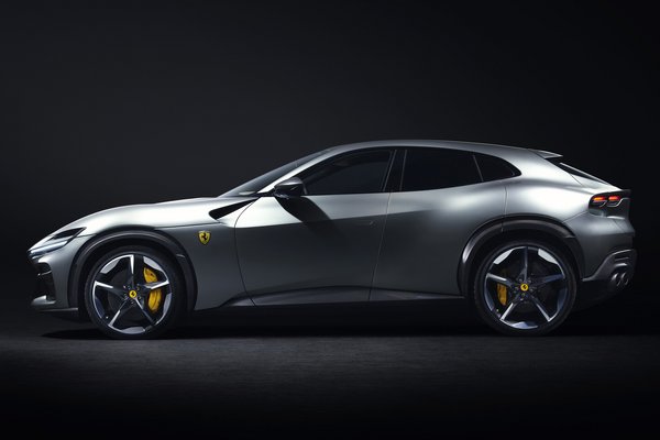 2023 Ferrari Purosangue