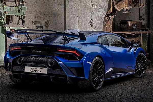 2023 Lamborghini Huracan STO 60th Anniversary edition