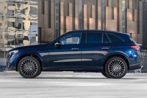 2023 Mercedes-Benz GLC-Class GLC 300