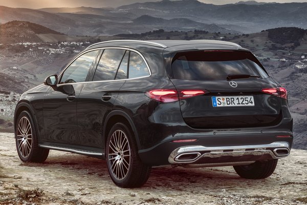 2023 Mercedes-Benz GLC-Class