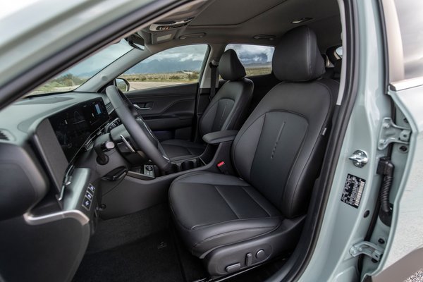 2024 Hyundai Kona Limited Interior