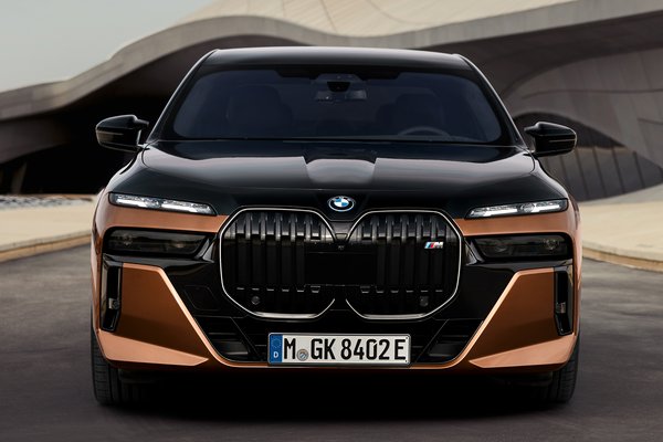 2024 BMW 7-Series i7 M70 xDrive