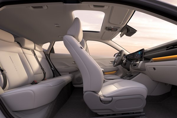 2024 Hyundai Kona Interior