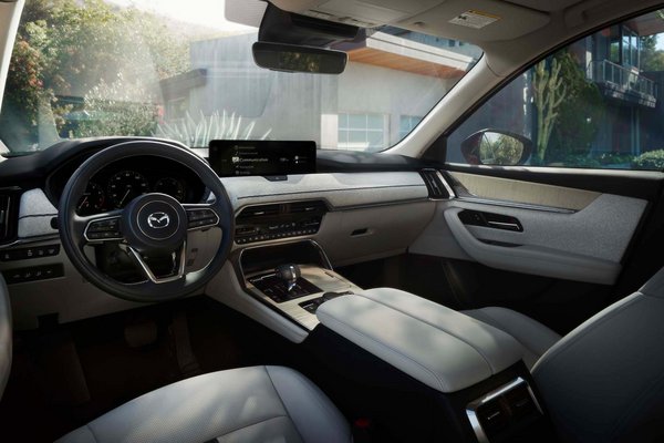 2024 Mazda CX-90 Interior