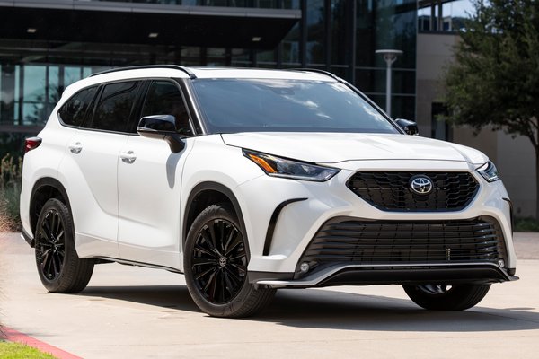 2024 Toyota Highlander XSE