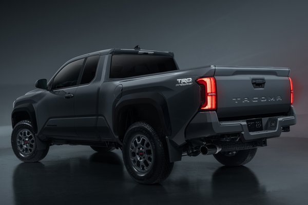 2024 Toyota Tacoma TRD PreRunner Access Cab