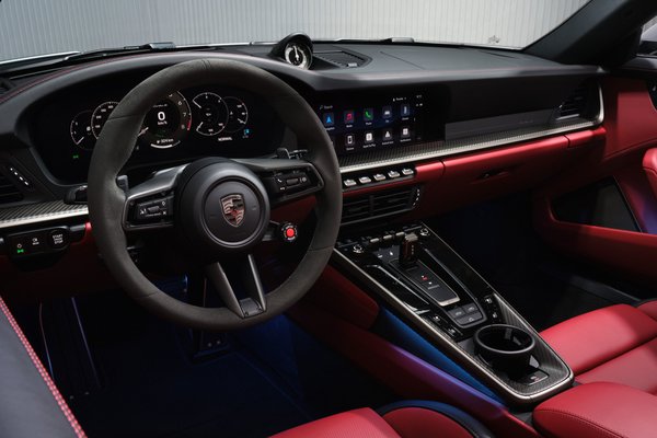 2026 Porsche 911 Turbo S Cabriolet Interior