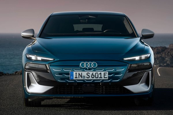 2025 Audi S6 e-tron sportback