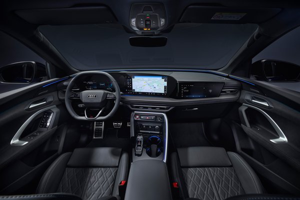 2025 Audi SQ5 Interior