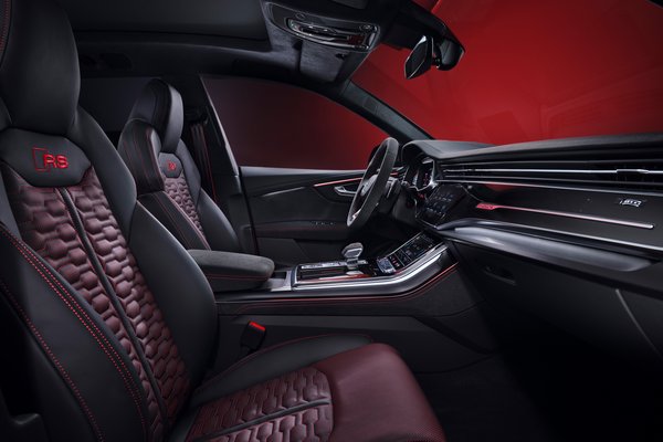 2025 Audi Q8 RS Q8 performance Interior