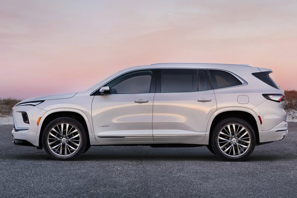 2025 Buick Enclave Avenir