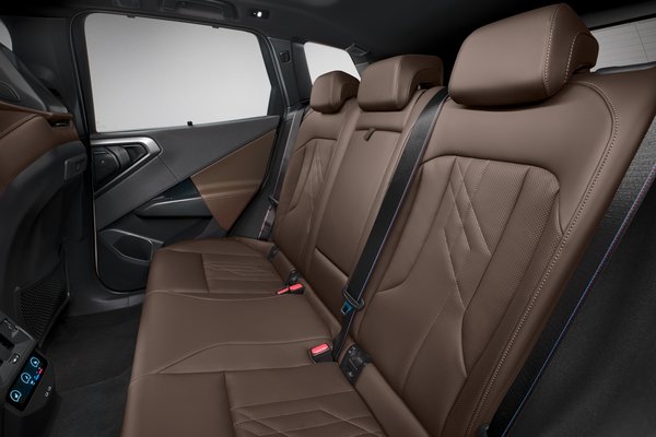 2025 BMW X3 M50 xDrive Interior