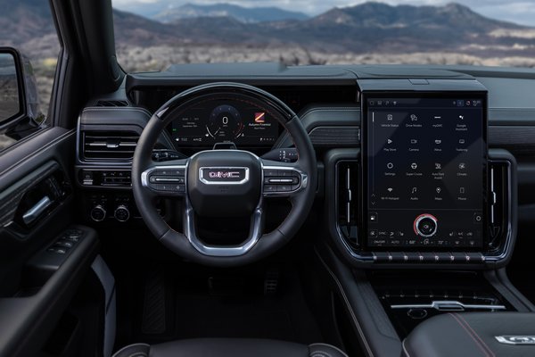 2025 GMC Yukon AT4 Ultimate Instrumentation