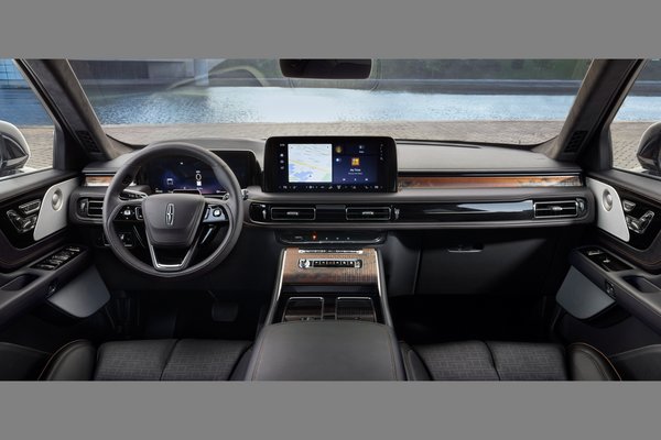 2025 Lincoln Aviator Black Label Interior