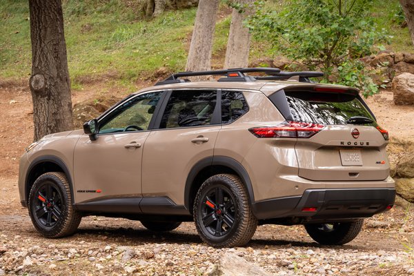 2025 Nissan Rogue Rock Creek edition